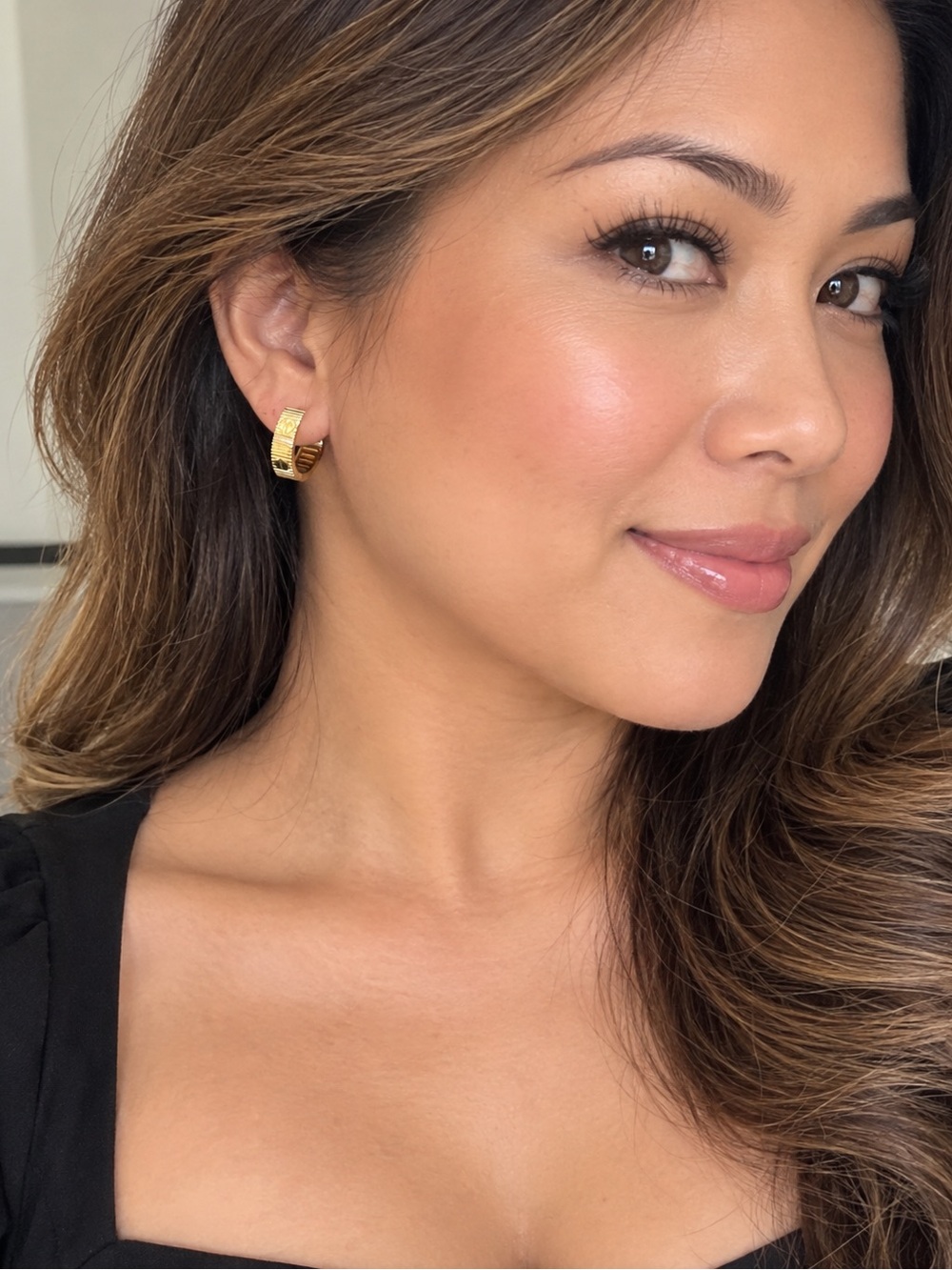 Love Unlimited Hoop Earrings 18k Saudi gold for Women